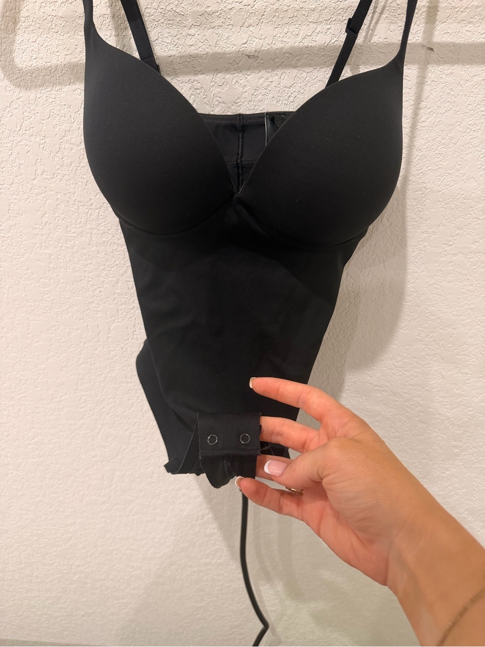 SKIMS Black Sculpting Tank Bodysuit with Built-In Cups and Adjustable Straps - Picture 3 of 4
